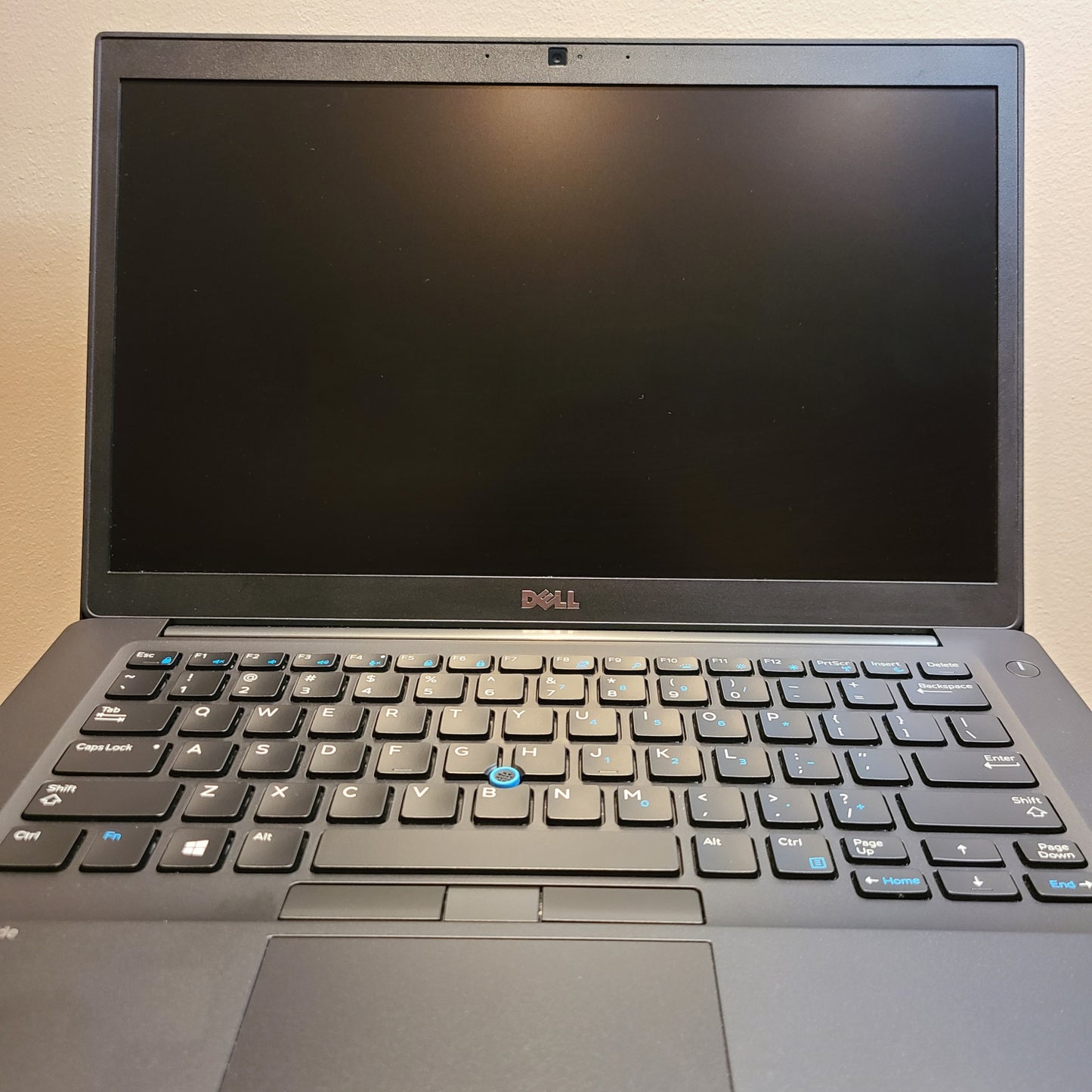 Refurbished (Excellent) - Dell Latitude E5570 15.6" Laptop, Intel Core i5-6440HQ 2.60GHz, 8GB RAM, 256GB SSD, Windows 11 Pro Black - Image 2